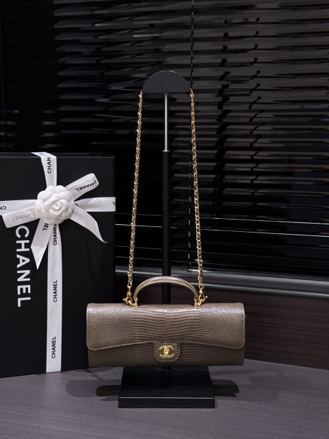 CHANEL Black Lizard Embossed Handle Bag