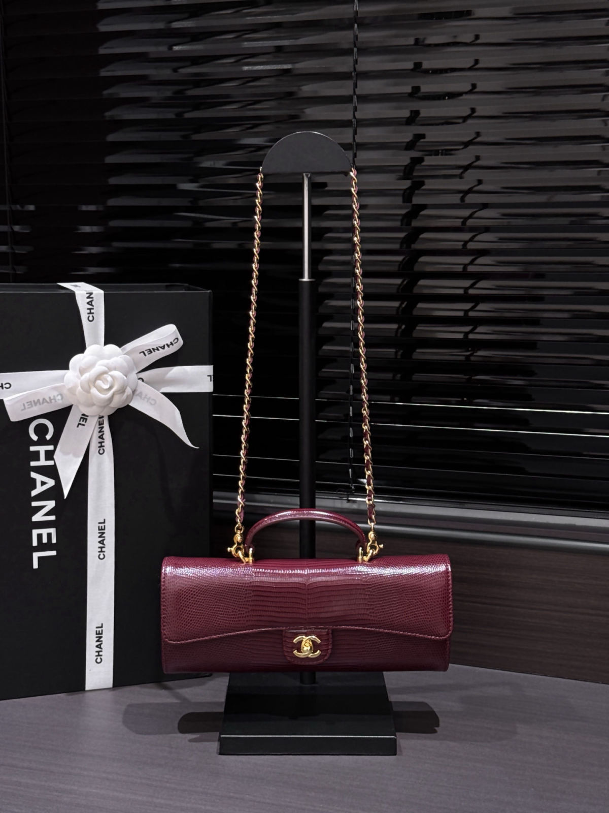 CHANEL Black Lizard Embossed Handle Bag
