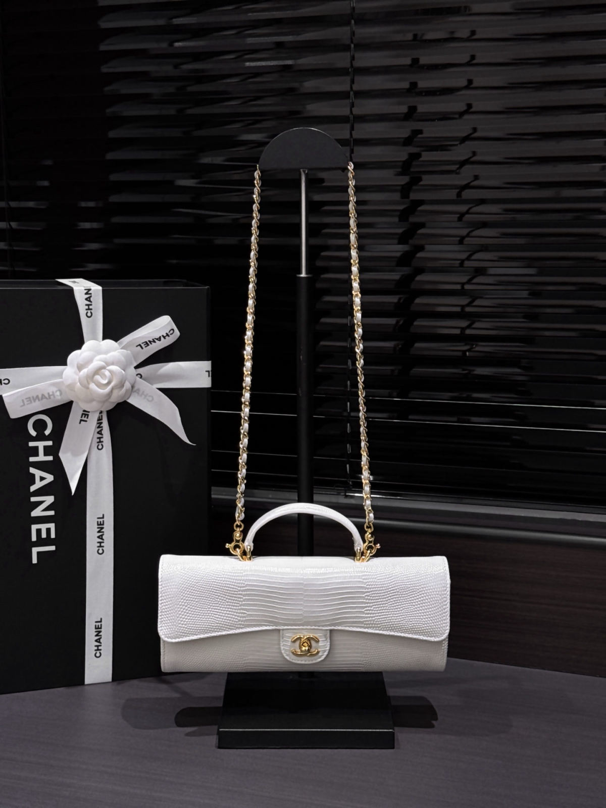 CHANEL Black Lizard Embossed Handle Bag