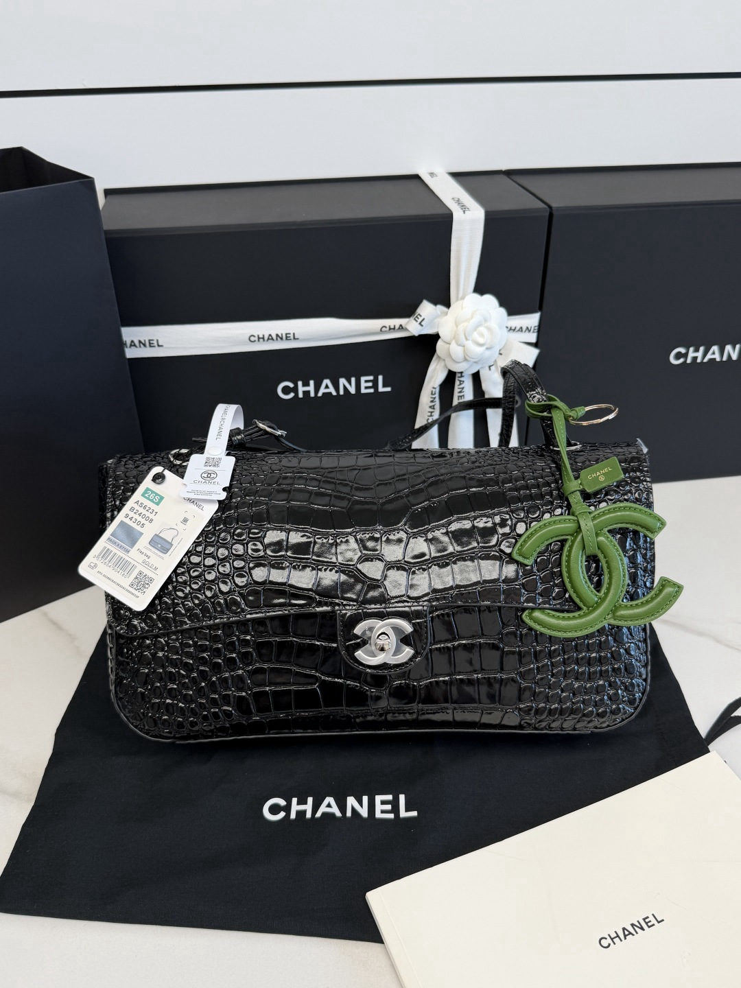 CHANEL MaXi Airport Bag