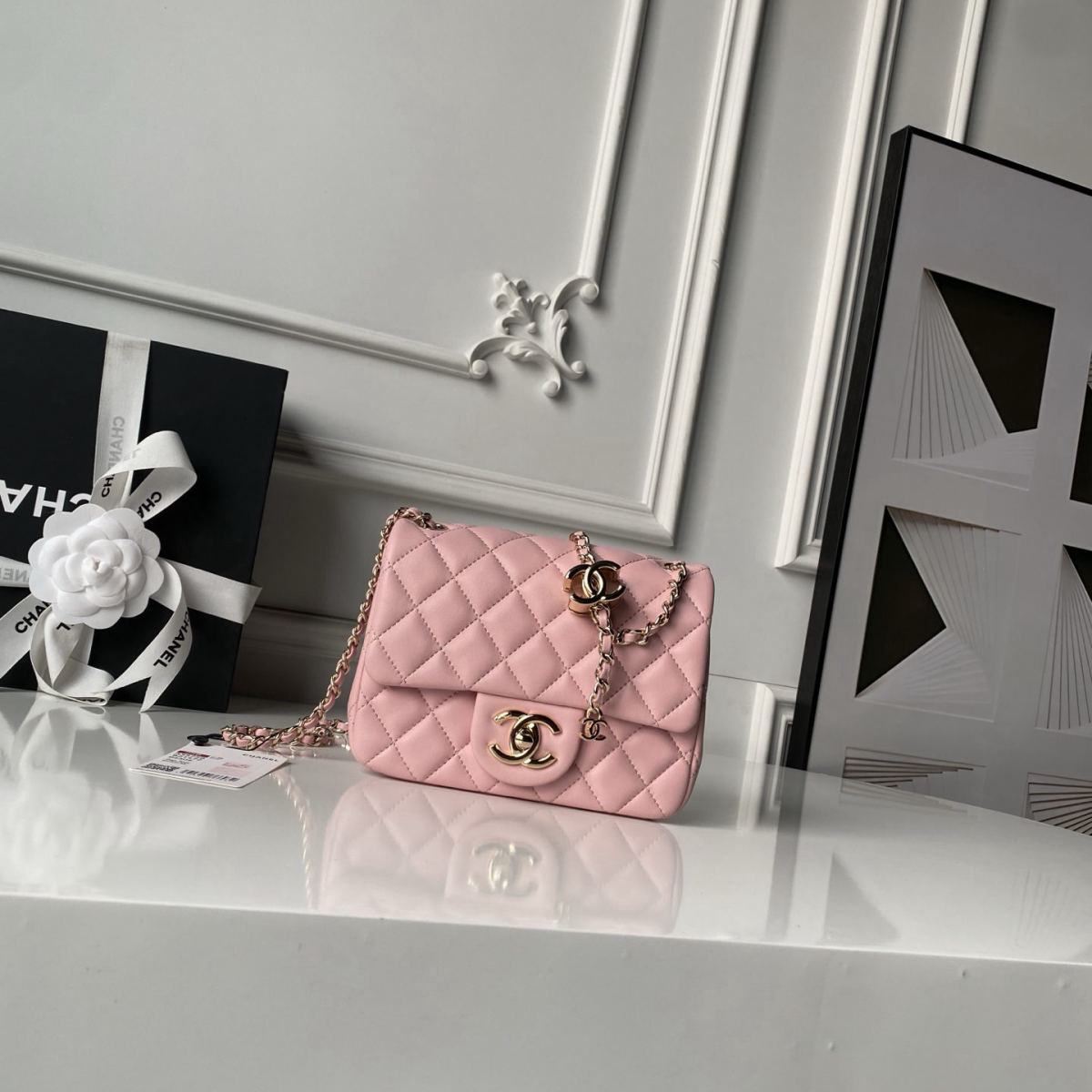 CHANEL