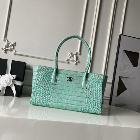 CHANEL | Cerf Tote Bag