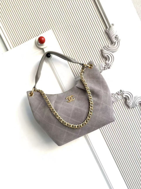 CHANEL Early Spring Collection Hobo Hippie Bag