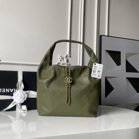 CHANEL hobo hippie bag