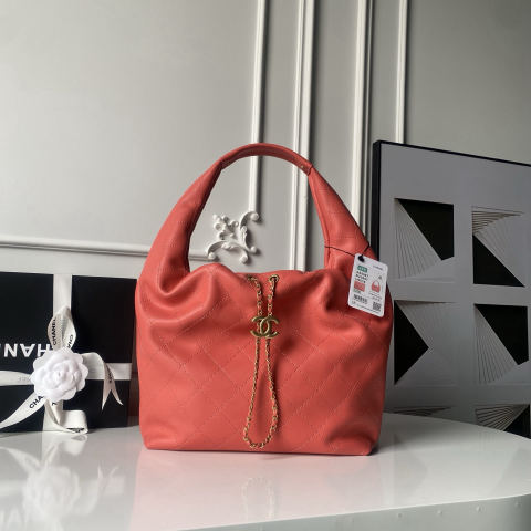 CHANEL hobo hippie bag