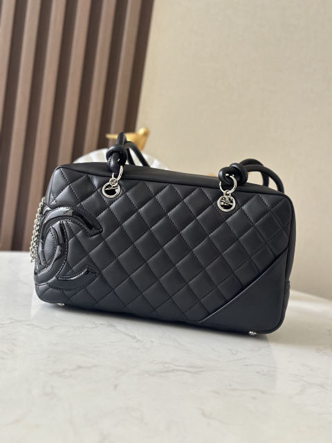 CHANEL Kangpeng Pillow Bag