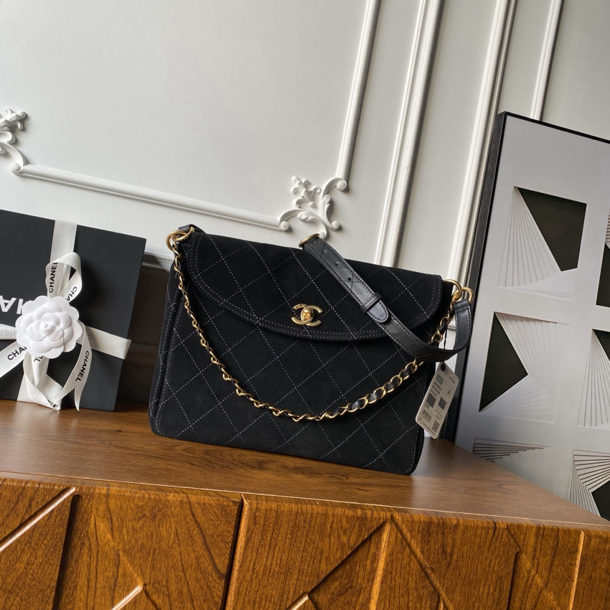 Suede CHANEL Early Spring Collection Messenger Bag