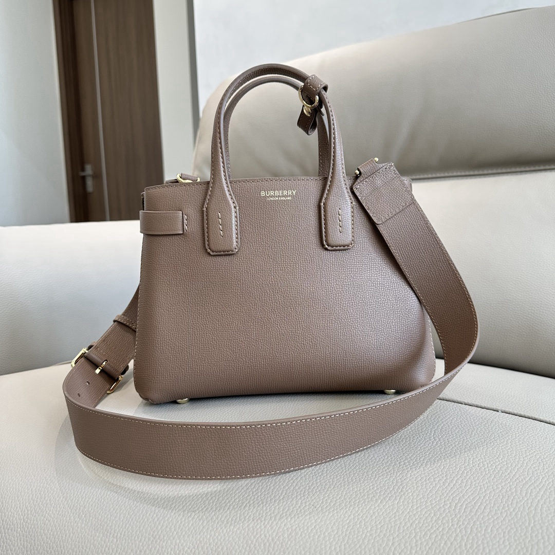 Burberry tote bag Banner handbag