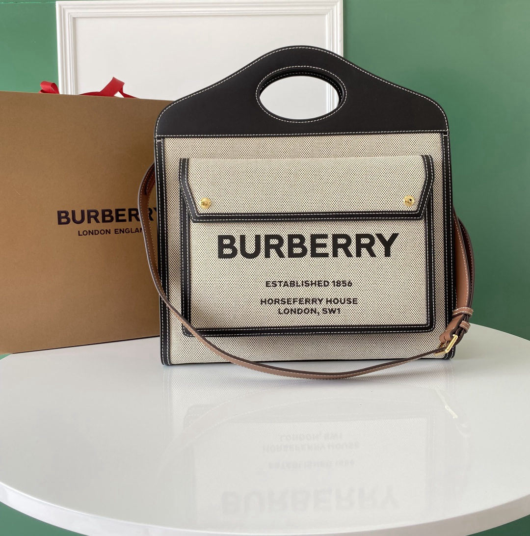 Burberry pocket bag