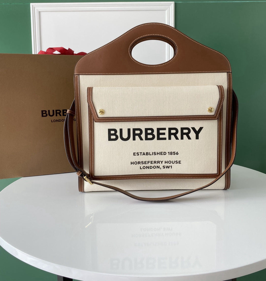 Burberry pocket bag