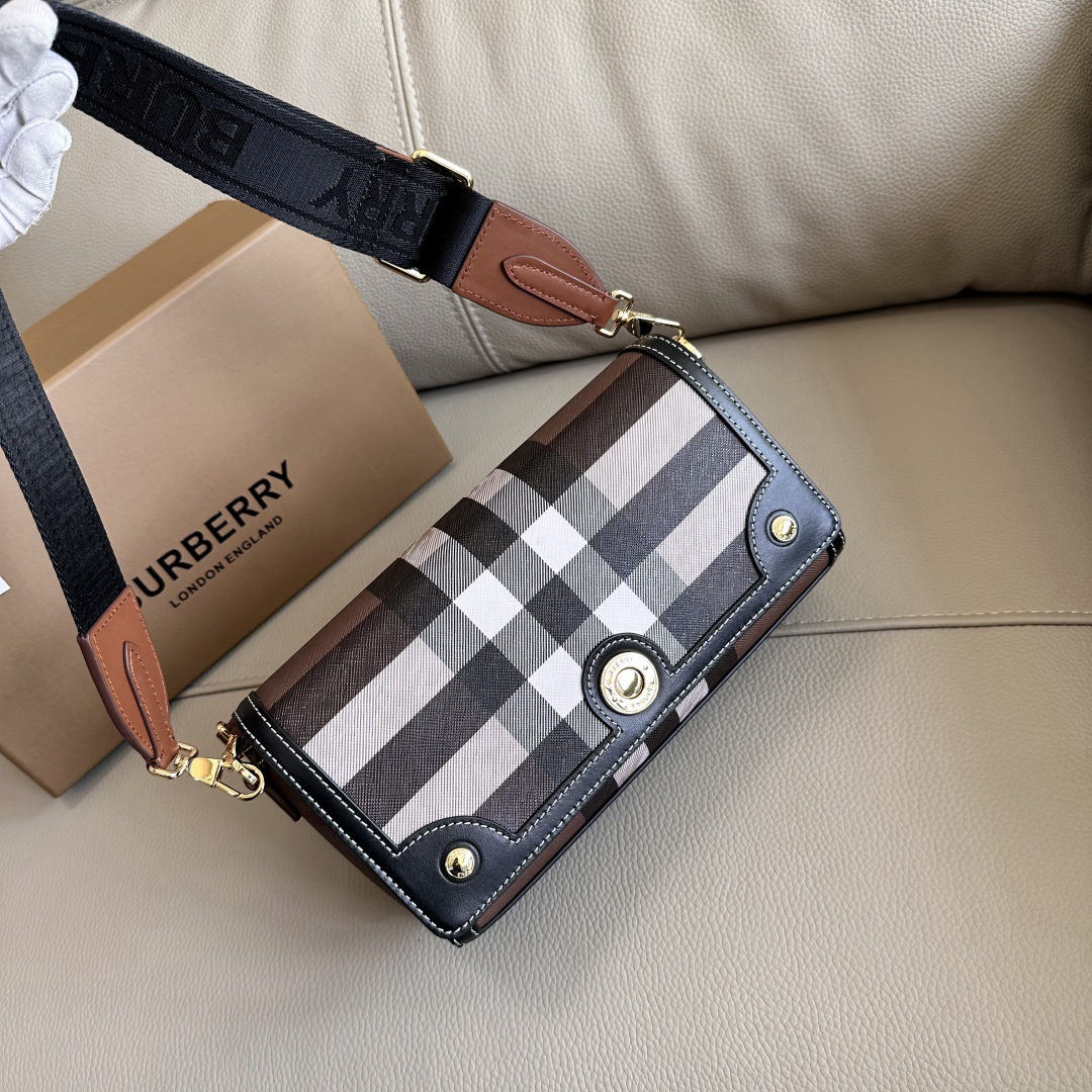 Burberry vintage check mini bag