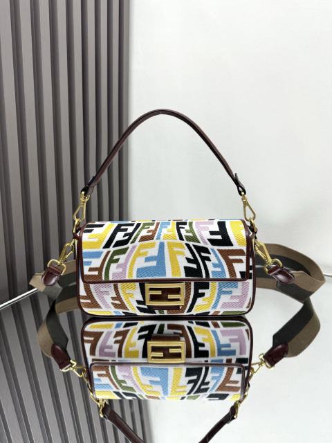 Fendi Baguette