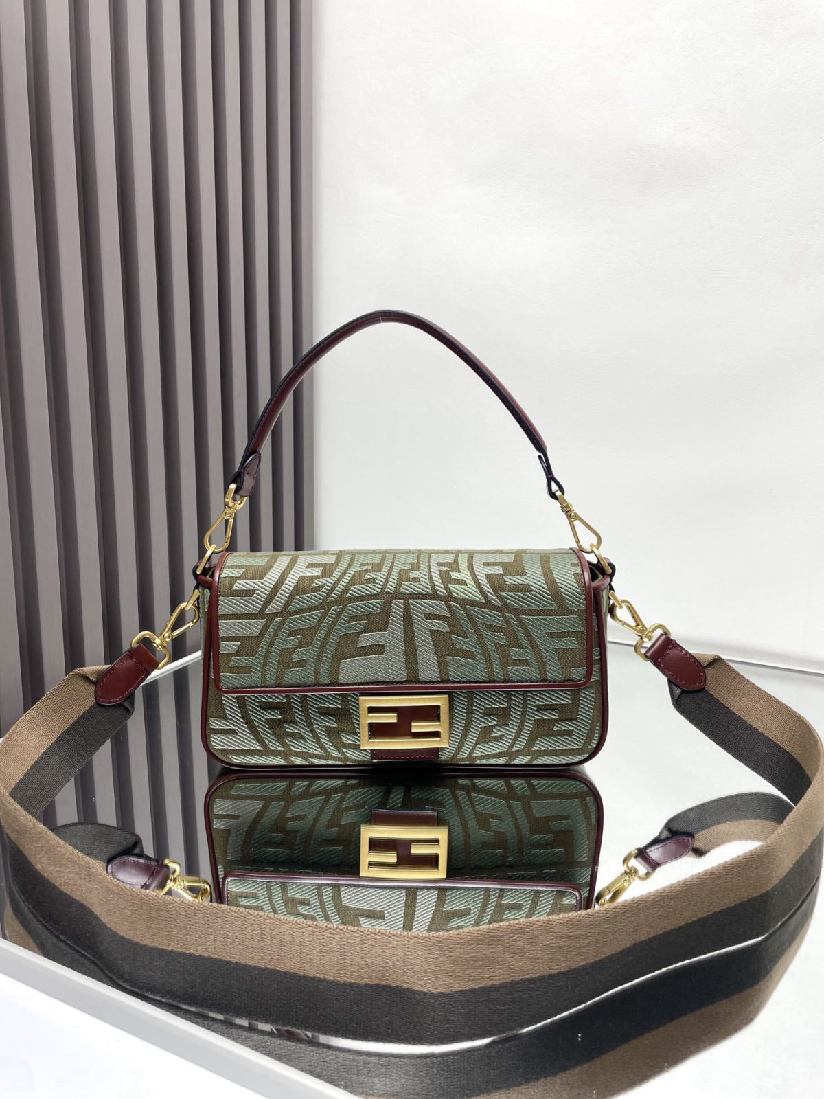 Fendi Baguette