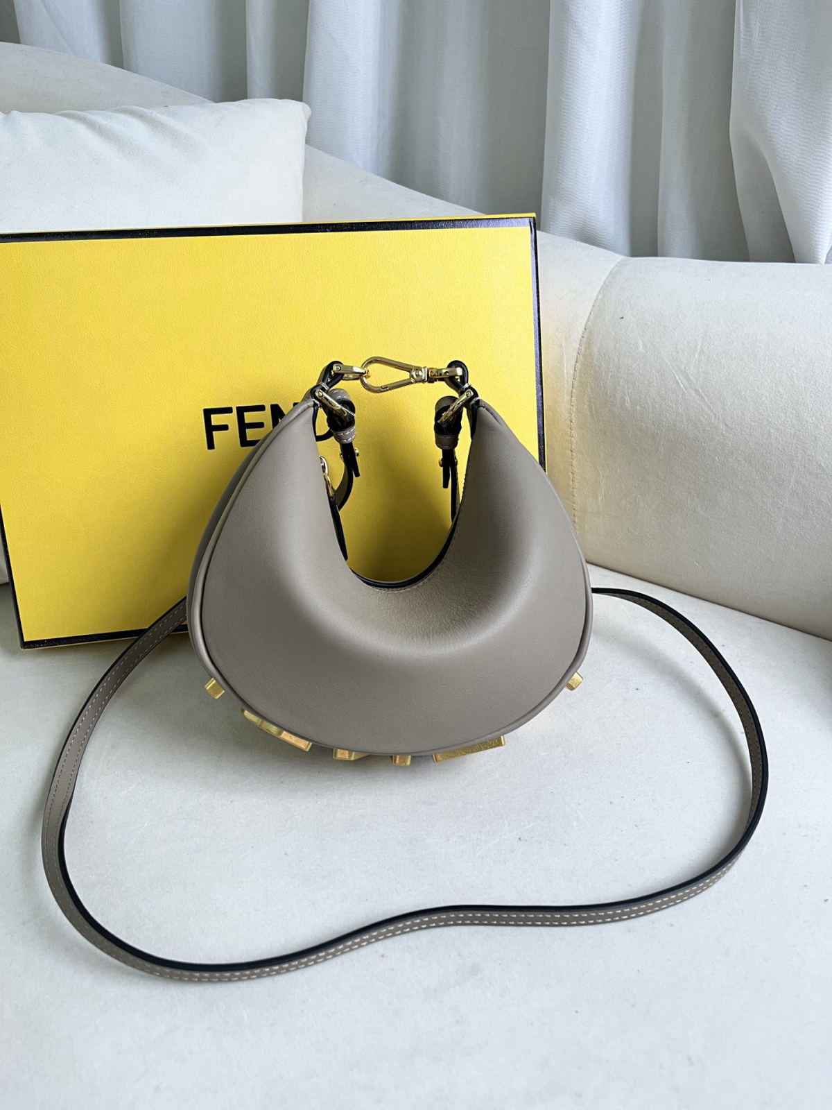 Fendi Praphy