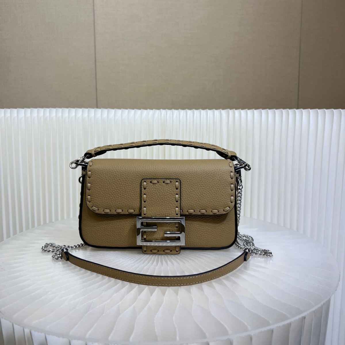 Fendi Baguette