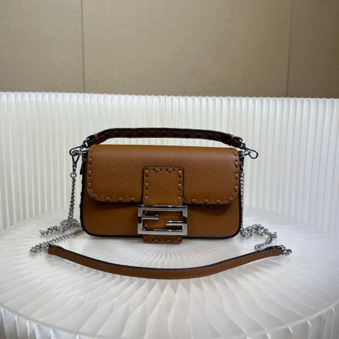 Fendi Baguette