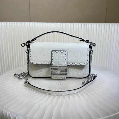 Fendi Baguette