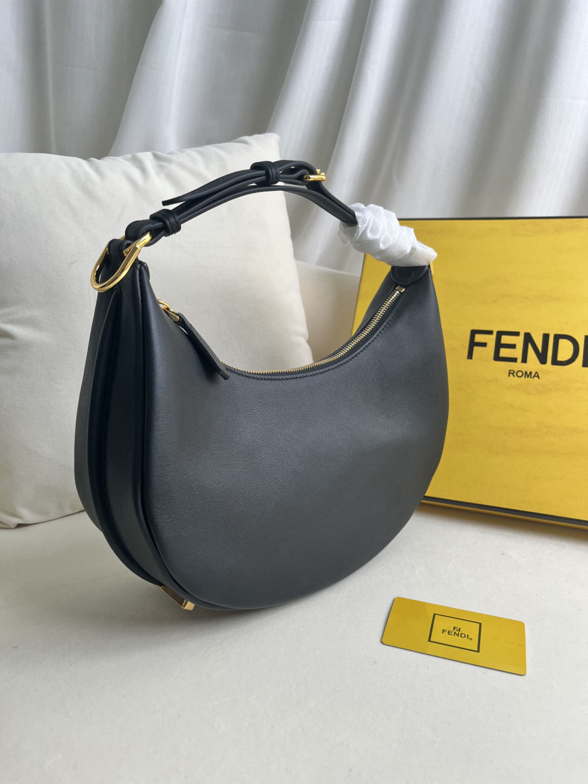 Fendi Praphy