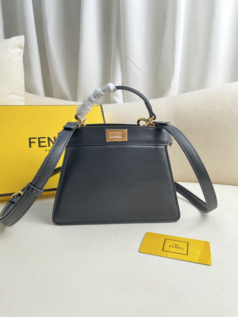 Fendi Peekaboo ISeeU Petite