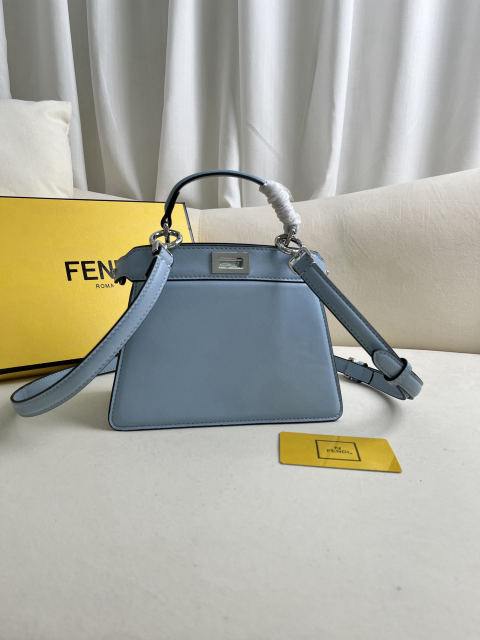 Fendi Peekaboo ISeeU Petite