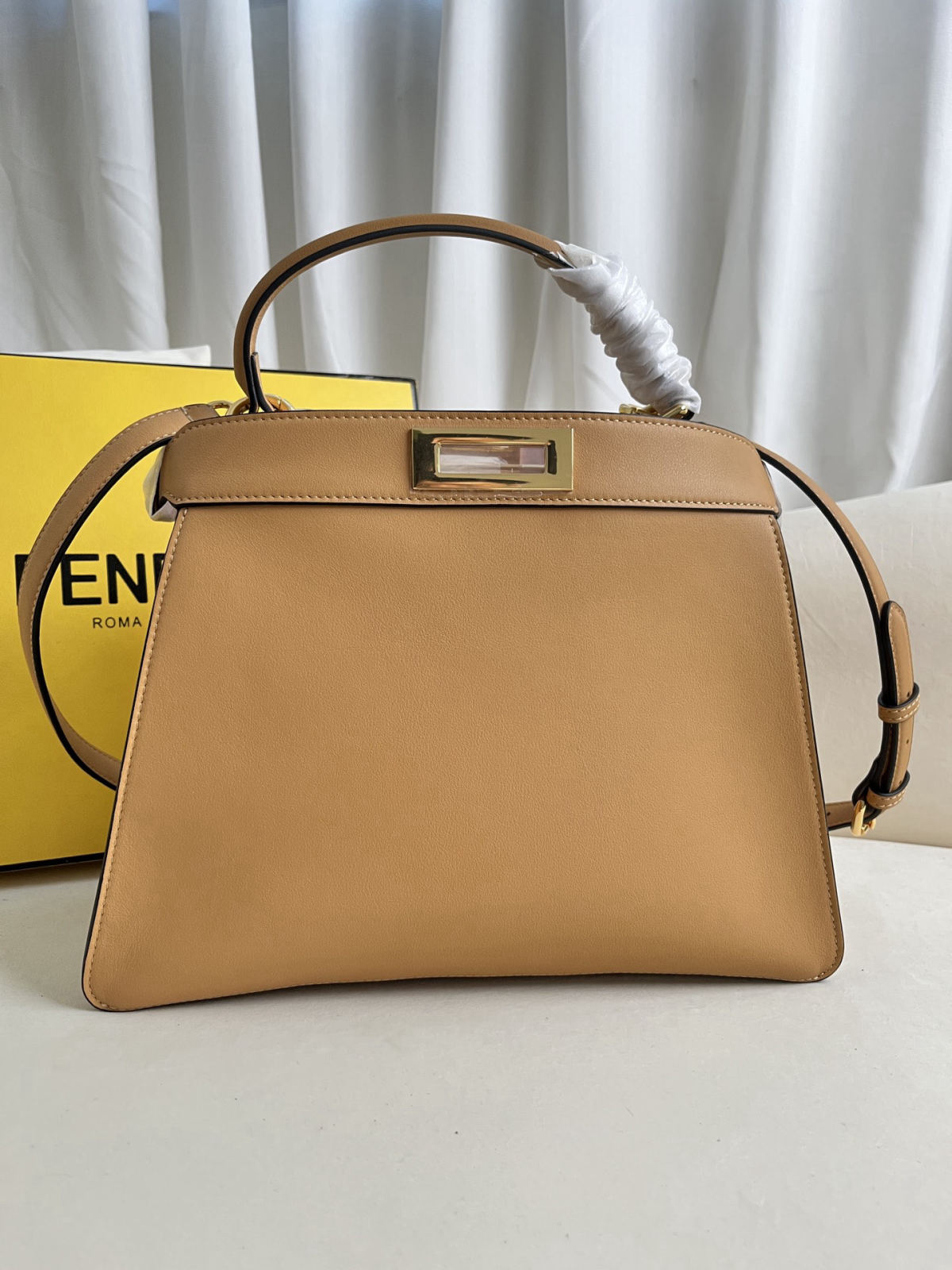 Fendi Peekaboo ISeeU