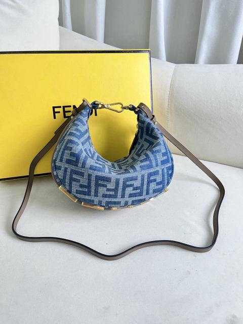 Fendi Praphy