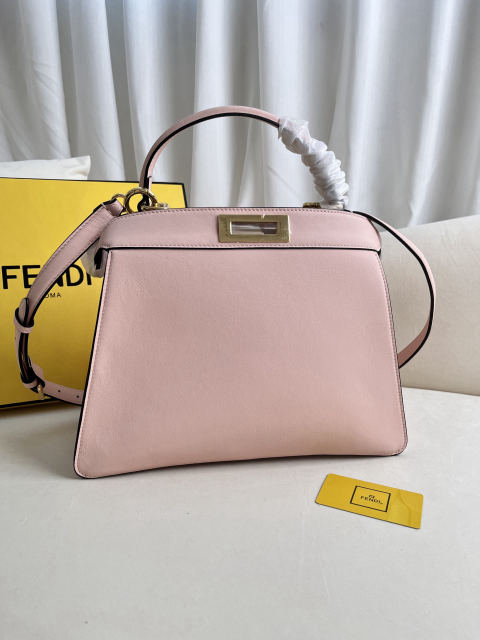Fendi Peekaboo ISeeU