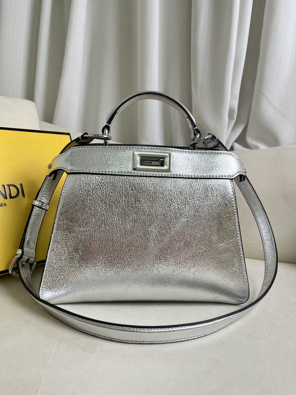 Fendi Peekaboo ISeeU