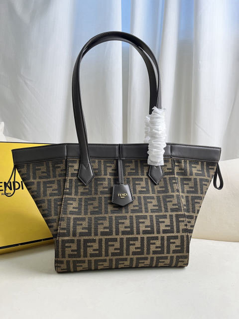 Fendi Origami