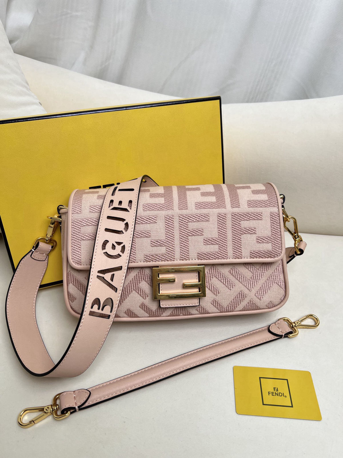 Fendi Baguette