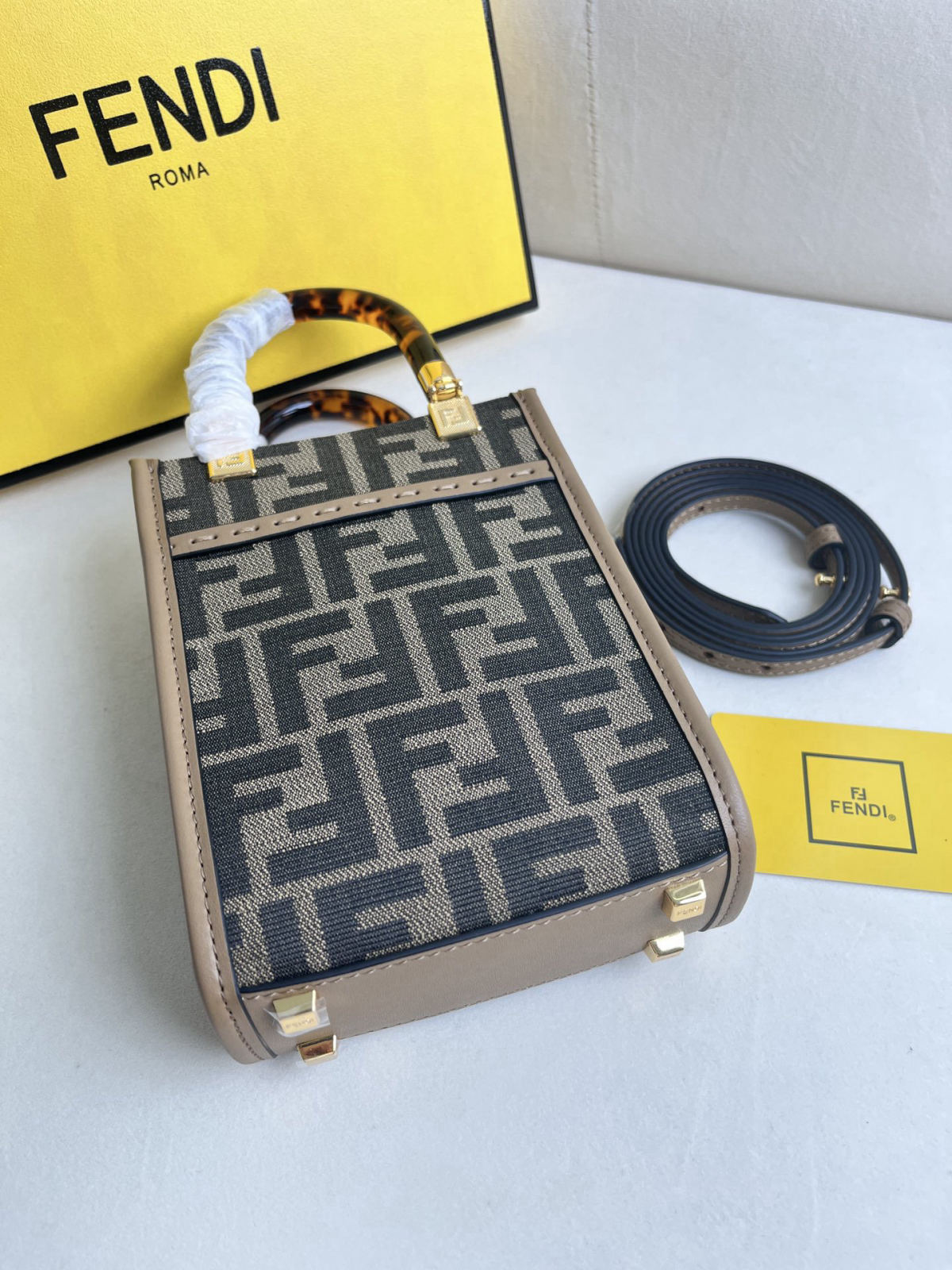 Fendi Sunshine