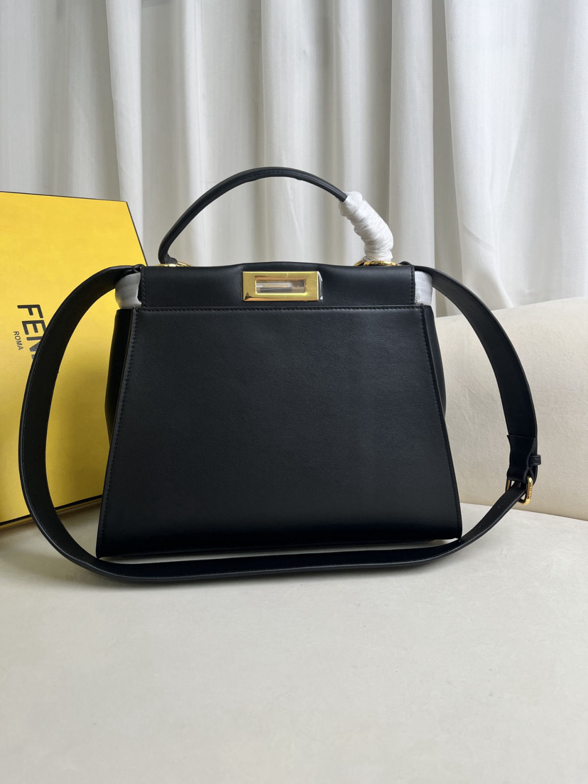 Fendi Peekaboo ISeeU