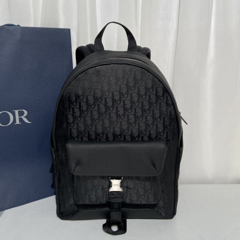 Christian Dior