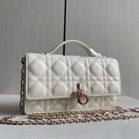 Christian Dior