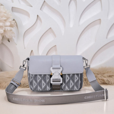 Christian Dior Hit the Road