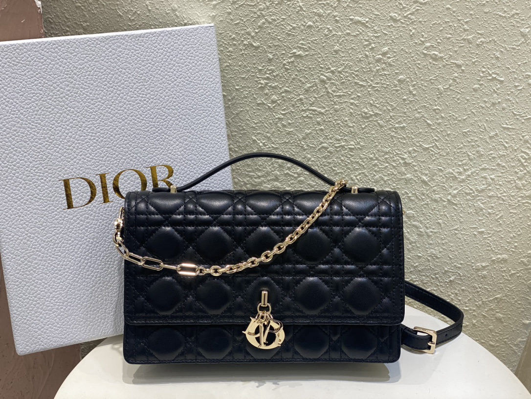 Christian Dior MISS DIOR