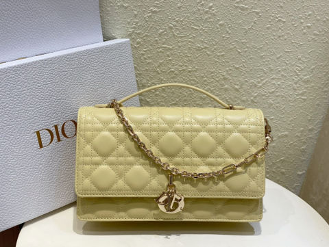 Christian Dior MISS DIOR