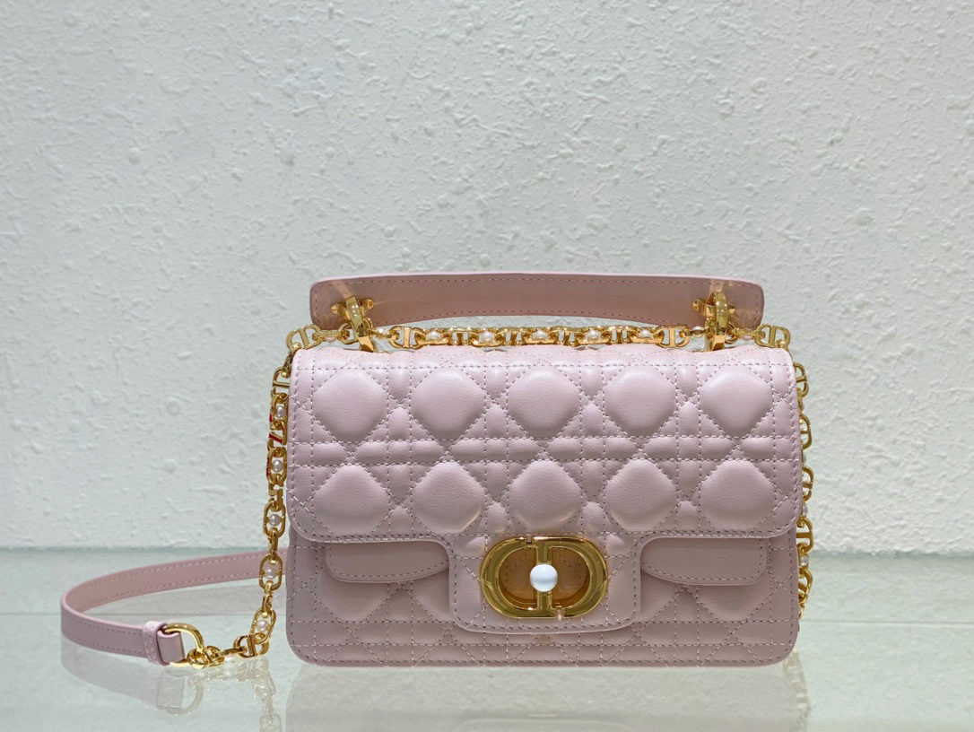 Christian Dior Jolie