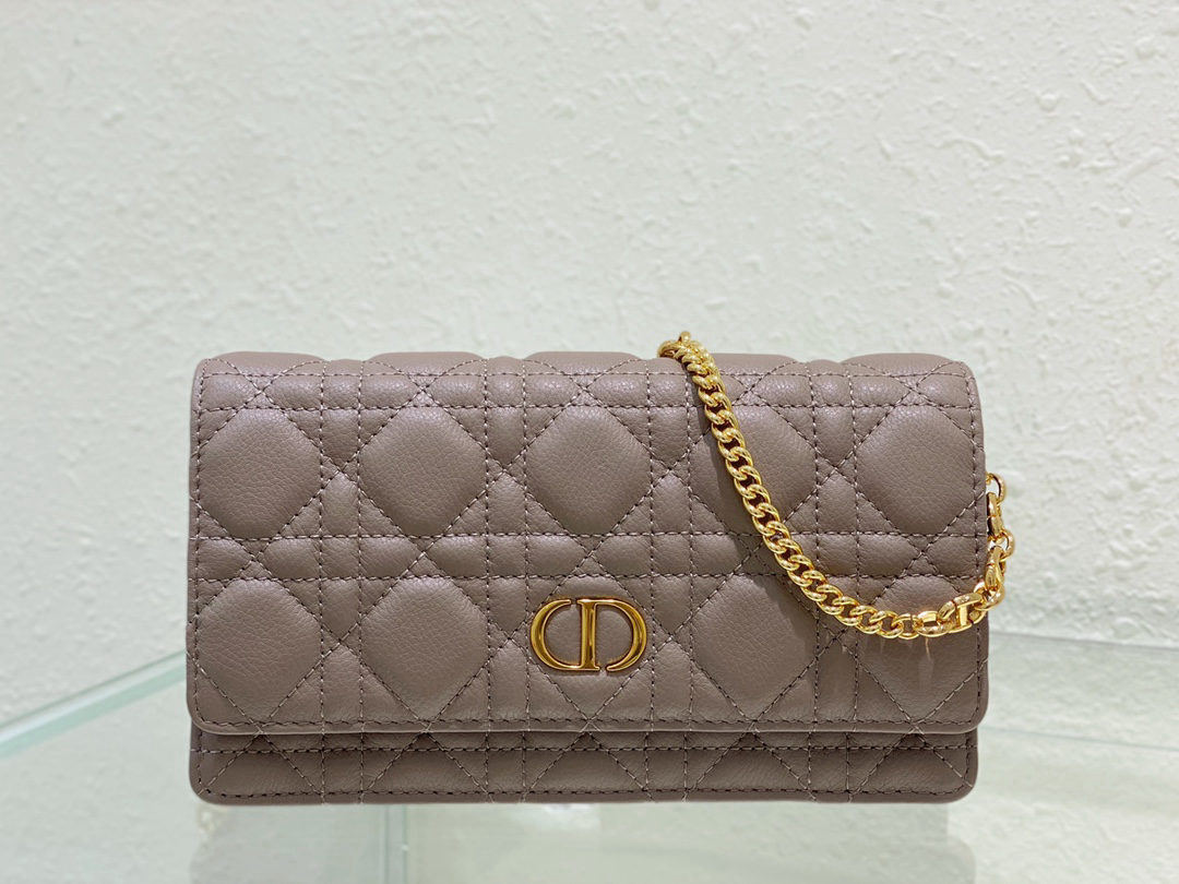 Christian Dior Caro