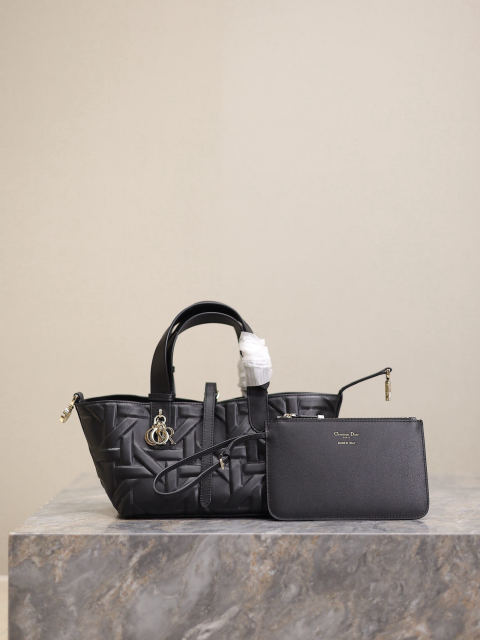 Christian Dior