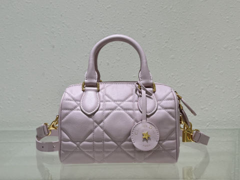 Christian Dior Groove
