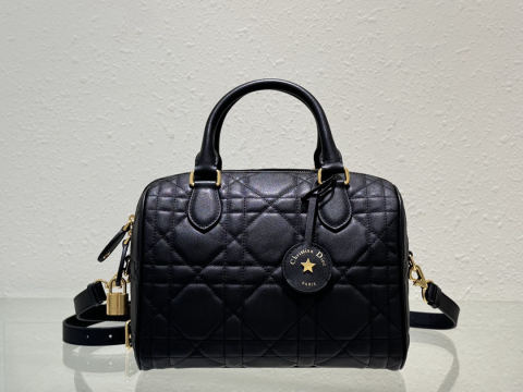 Christian Dior Groove 20