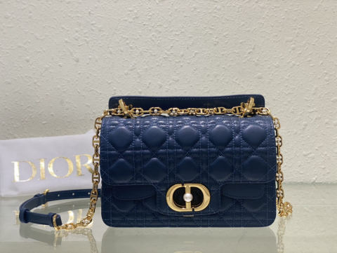 Christian Dior Jolie