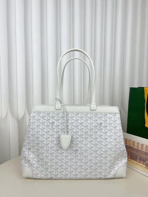 Goyard Bellechasse Biaude