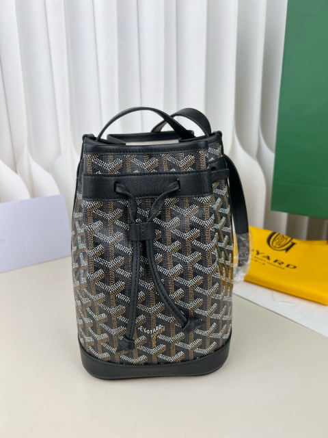 Goyard Petit Flot