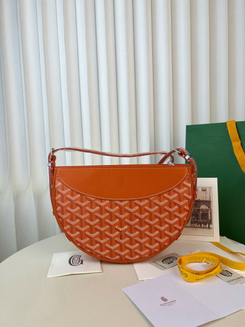 Goyard Hirondella