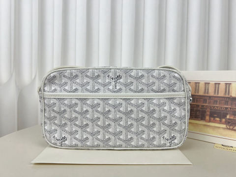 Goyard CapVert