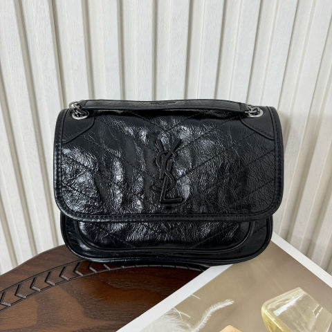 Yves Saint Laurent Niki