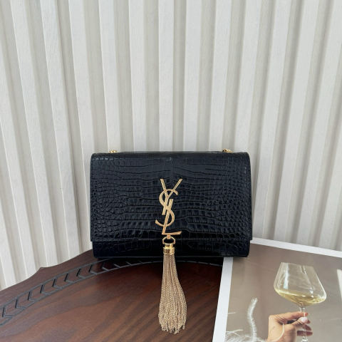 Yves Saint Laurent Kate small chain bag