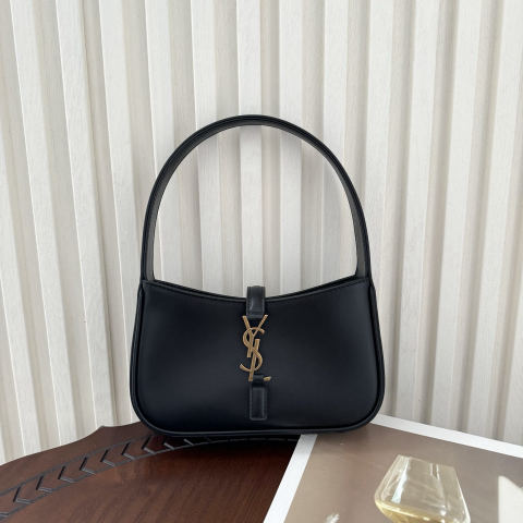 Yves Saint Laurent Mini LE